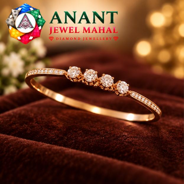 Bracelet - Elegant Emerald Floral Bracelet
